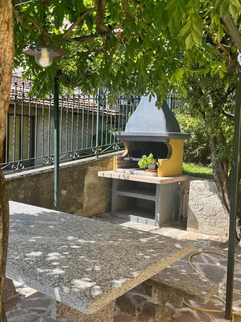Casa Gialla Gera Lario Bagian luar foto