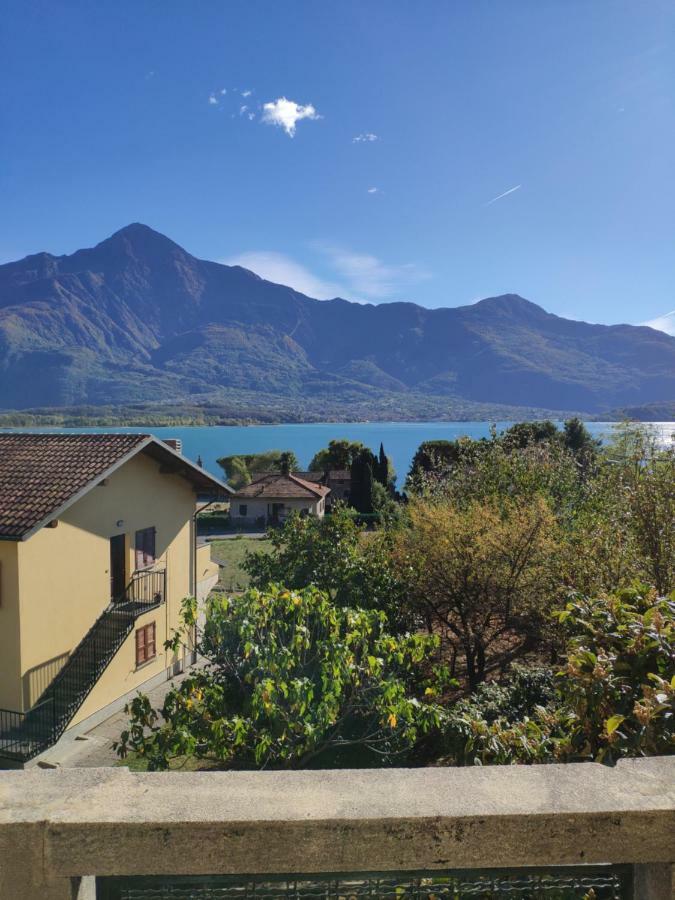 Casa Gialla Gera Lario Bagian luar foto